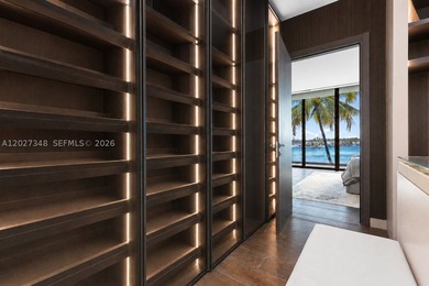 A spectacular modern waterfront estate commanding a premier - photo 29
