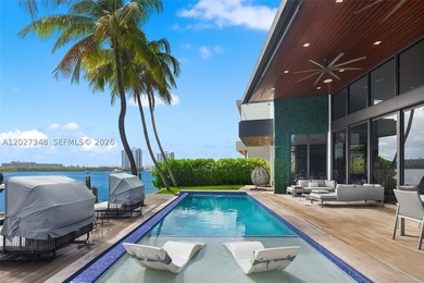 A spectacular modern waterfront estate commanding a premier - photo 42