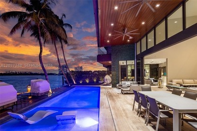 A spectacular modern waterfront estate commanding a premier - photo 55