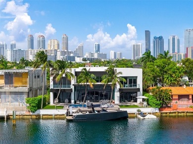 A spectacular modern waterfront estate commanding a premier - photo 58