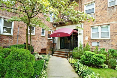 BRING YOUR CONTRACTOR! This home needs TENDER LOVING CARE (TLC) - photo 11