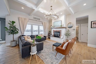 Parade of Homes 2020! This is a must see! Situated on a spacious - photo 11