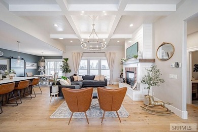 Parade of Homes 2020! This is a must see! Situated on a spacious - photo 12