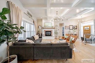 Parade of Homes 2020! This is a must see! Situated on a spacious - photo 13