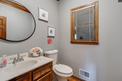 Welcome to this ultimate 4 bed/4.5 bath Lake Murray retreat with - photo 26
