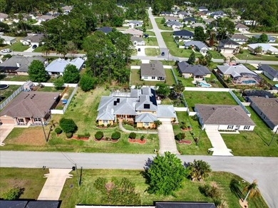 Stunning Estate Home on Double Lot - Space, Elegance & Comfort - photo 31
