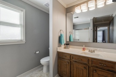 Welcome to this ultimate 4 bed/4.5 bath Lake Murray retreat with - photo 32