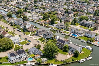 *WATERFRONT RAISED EXPANDED LIVING: NEVER GET FLOOD DAMAGE - photo 33