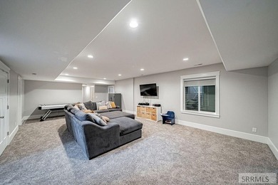 Parade of Homes 2020! This is a must see! Situated on a spacious - photo 36