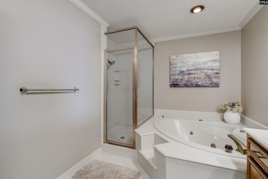 Welcome to this ultimate 4 bed/4.5 bath Lake Murray retreat with - photo 39