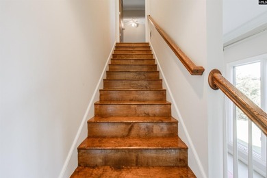 Welcome to this ultimate 4 bed/4.5 bath Lake Murray retreat with - photo 40