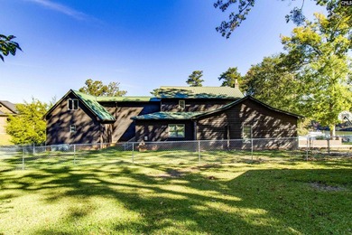 Welcome to this ultimate 4 bed/4.5 bath Lake Murray retreat with - photo 49