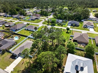 Stunning Estate Home on Double Lot - Space, Elegance & Comfort - photo 56
