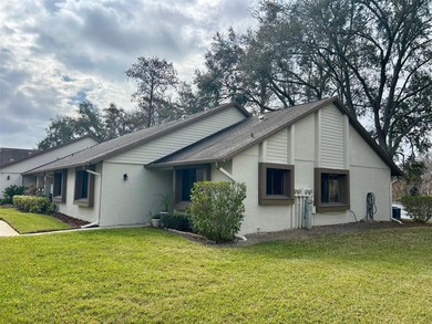 (private lake, pond, coastal) Condo For Sale in Clearwater Florida