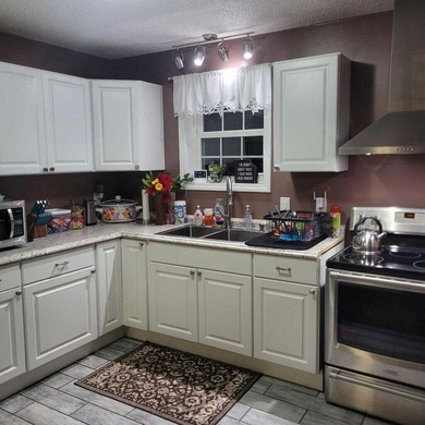 Welcome to your own slice of Maine paradise! Nestled on 5.09+/- - photo 10
