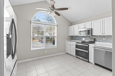 Charming 3BR/2BA End-Unit Townhome in Pawleys Place - Prime - photo 13