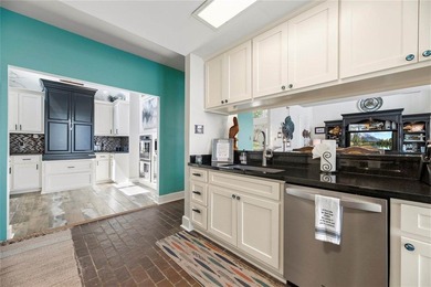This inviting lakefront home is built for entertaining and - photo 15