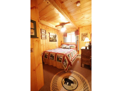 Charming Schroon Lakefront Chalet! Step back into Adirondack - photo 19