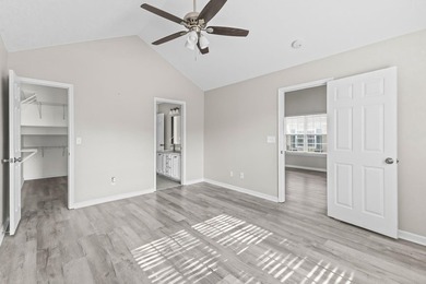 Charming 3BR/2BA End-Unit Townhome in Pawleys Place - Prime - photo 25