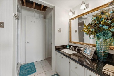 This inviting lakefront home is built for entertaining and - photo 28