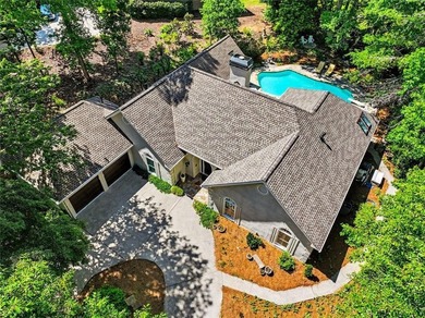 Welcome to 2565 Fairview Drive-an exceptional and hard-to-find - photo 3