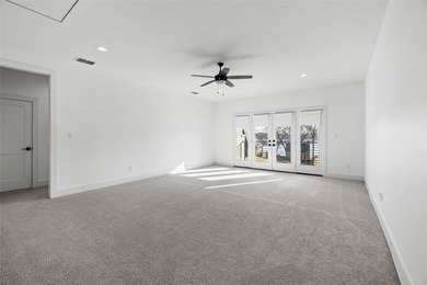 Exceptional Custom Lakeview Estate just moments from Bellwood - photo 33