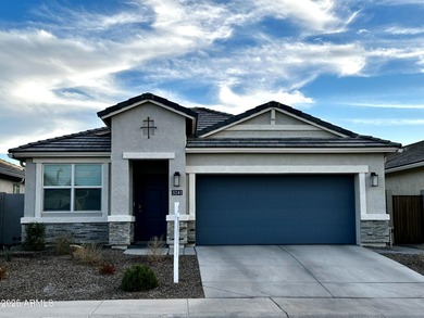 (private lake, pond, creek) Home For Sale in Apache Junction Arizona