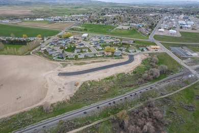 Lake Ridge Terrance in American Falls newest subdivision! close - photo 6