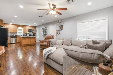 Nestled in the heart of Whitney, this beautifully upgraded - photo 10