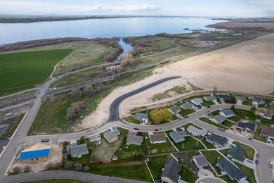 American Falls Lake Lot Active Under Contract in American Falls Idaho