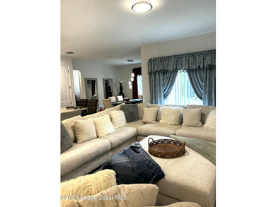 Custom-built in 2022, this beautifully designed 3-bedroom - photo 3