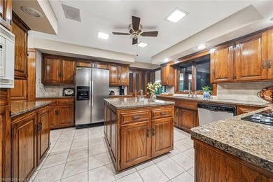 This exceptional Wimpy Kesner-built home with its premier - photo 21