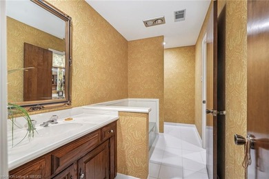 This exceptional Wimpy Kesner-built home with its premier - photo 48