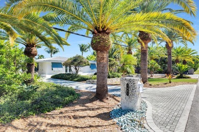 Welcome to this spacious canal-front retreat set on an oversized - photo 14
