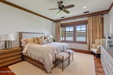 Spectacular Waterfront Condo, 5 bed 5.5 bath. Highly secured - photo 15