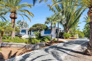 Welcome to this spacious canal-front retreat set on an oversized - photo 15