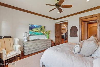 Spectacular Waterfront Condo, 5 bed 5.5 bath. Highly secured - photo 17