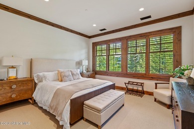 Spectacular Waterfront Condo, 5 bed 5.5 bath. Highly secured - photo 21