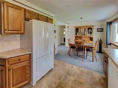 Welcome home to this meticulously maintained charmer! This home - photo 14
