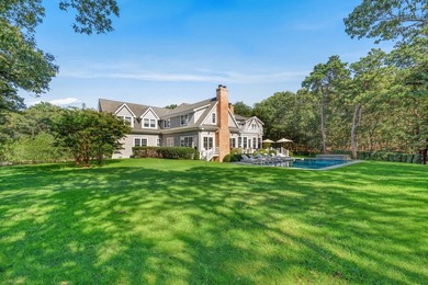 This luxurious 9,770 square foot home has every amenity and - photo 1