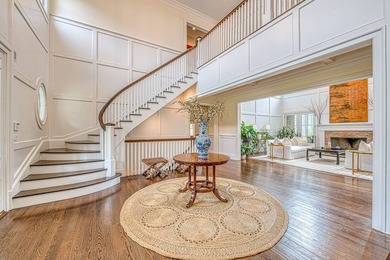 This luxurious 9,770 square foot home has every amenity and - photo 5