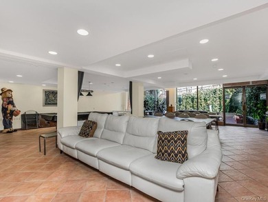 Welcome to 1874 Pelham Parkway S #2P. Great Opportunity to own - photo 30