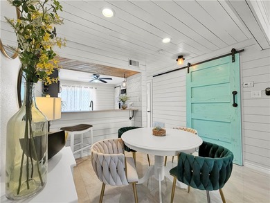Don't overlook this well-maintained, fully furnished townhome - photo 9