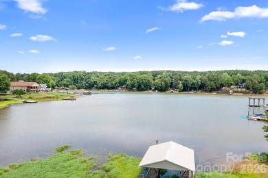 Lake Norman Access Without the Waterfront Price Tag! Bring your - photo 3