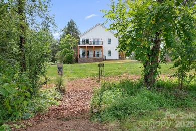 Lake Norman Access Without the Waterfront Price Tag! Bring your - photo 10