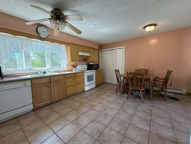 Affordable & Well-Maintained 3-Unit - Ideal for an - photo 22