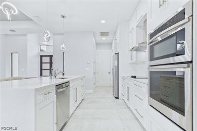 NEW CONSTRUCTION QUALITY WITHOUT THE WAIT. Built in 2023, this - photo 23