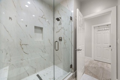 *ASK ABOUT RATE BUY DOWN* Welcome to an extraordinary coastal - photo 28