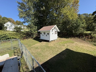Affordable & Well-Maintained 3-Unit - Ideal for an - photo 28