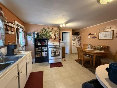 Affordable & Well-Maintained 3-Unit - Ideal for an - photo 30